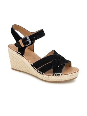 Gentle Souls by Kenneth Cole womens Caspian
Size 9